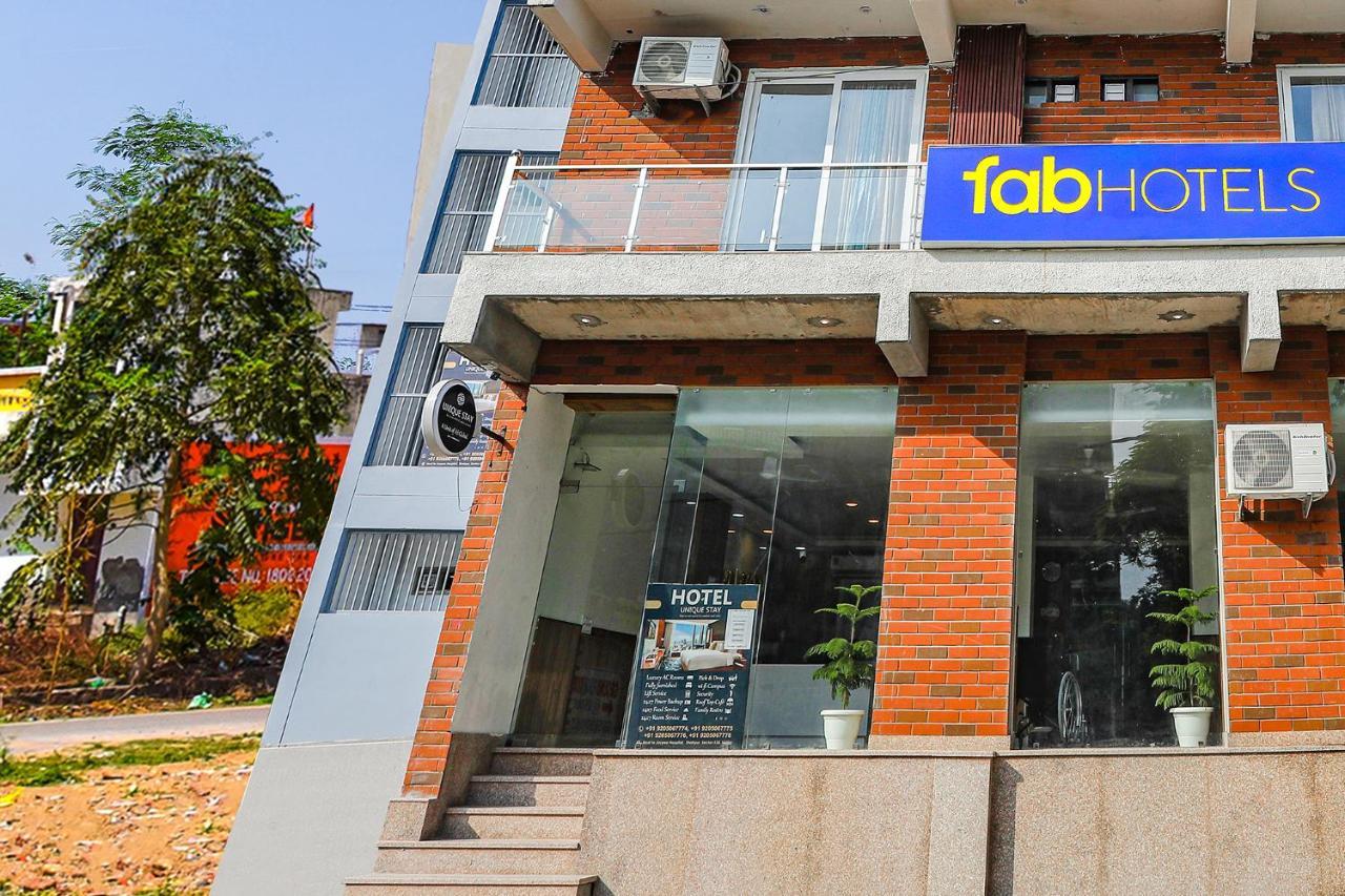 Fabhotel Unique Stay Noida Eksteriør billede