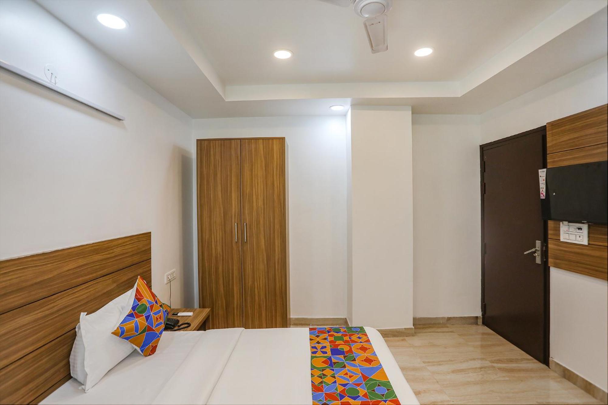 Fabhotel Unique Stay Noida Eksteriør billede