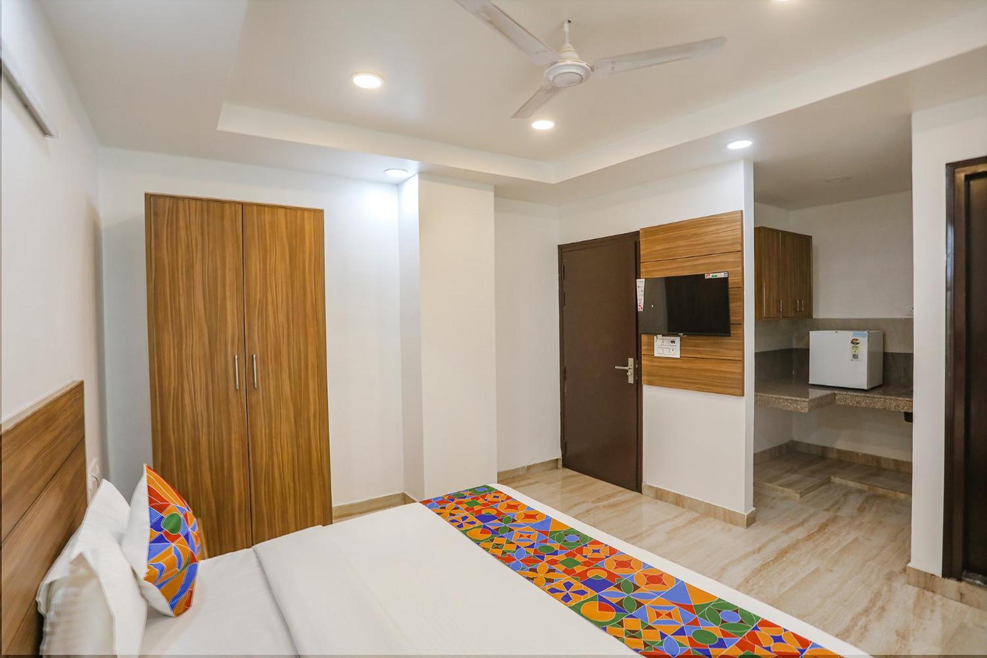 Fabhotel Unique Stay Noida Eksteriør billede