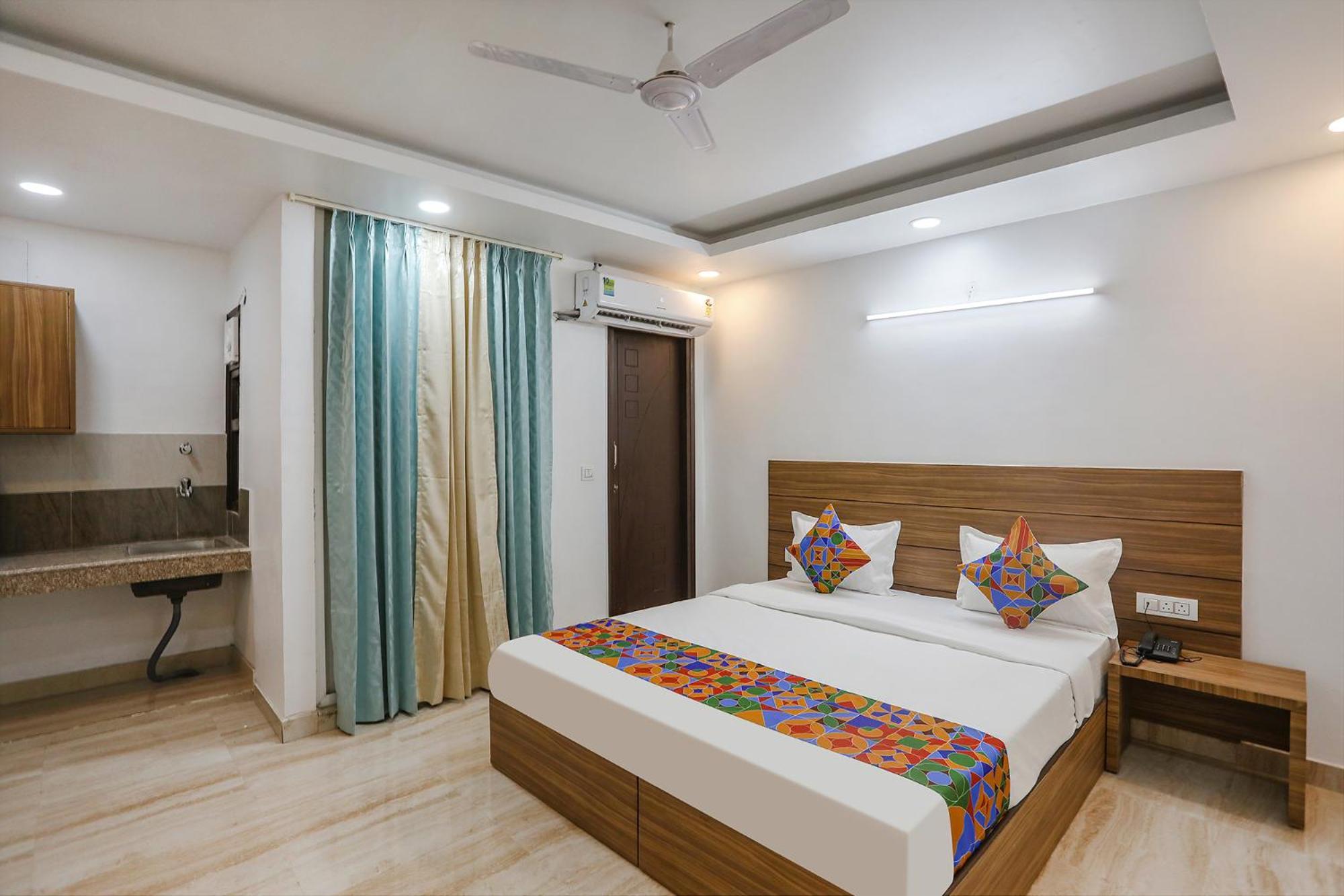 Fabhotel Unique Stay Noida Eksteriør billede