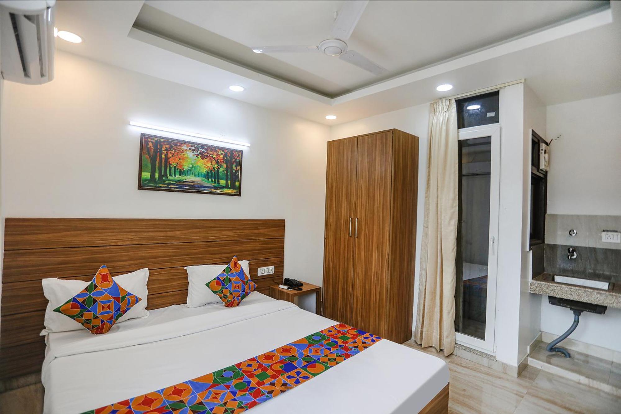 Fabhotel Unique Stay Noida Eksteriør billede