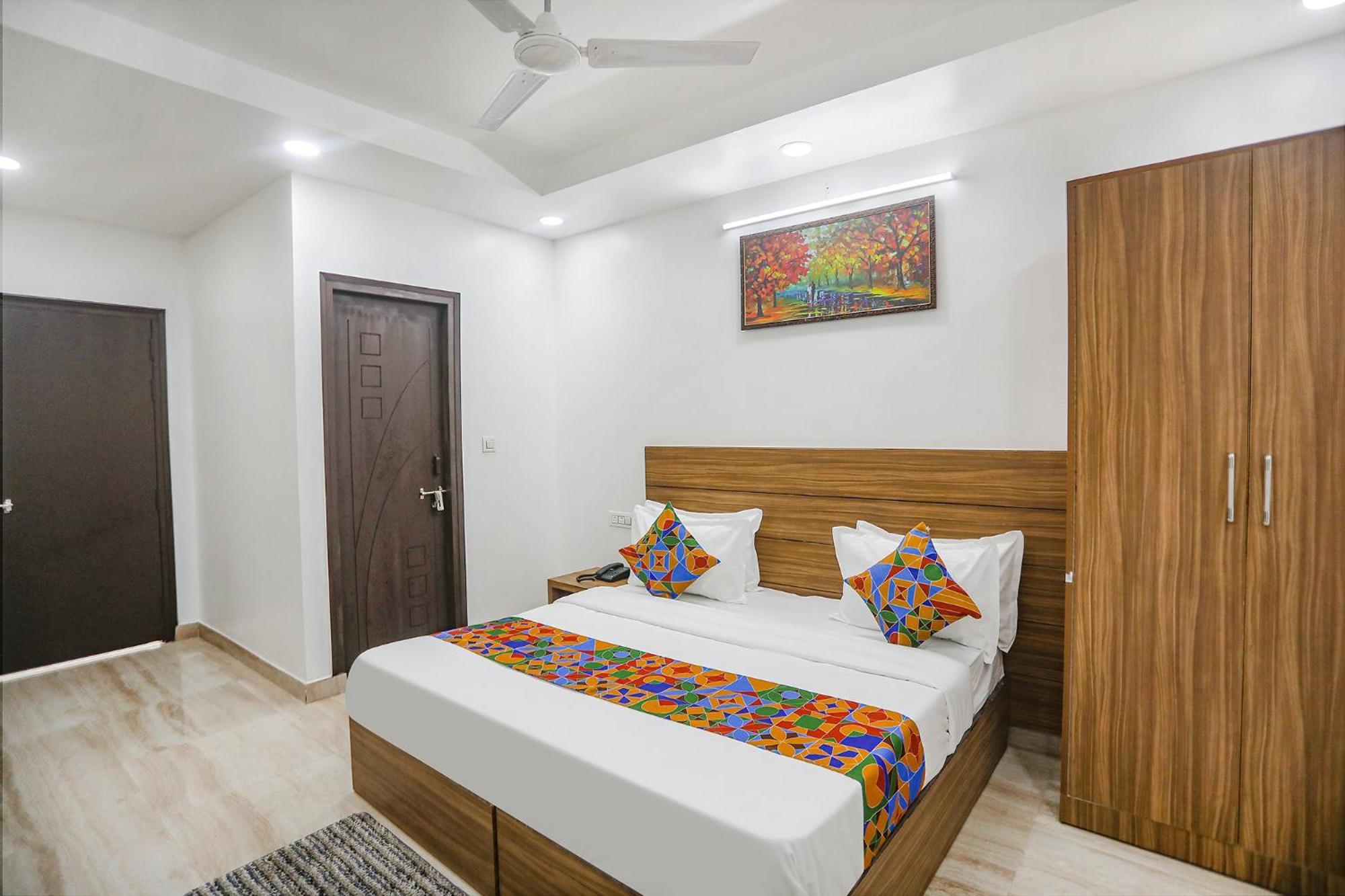 Fabhotel Unique Stay Noida Eksteriør billede